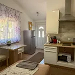 Meghan Apartment Pula