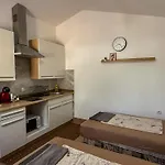Meghan Apartment *